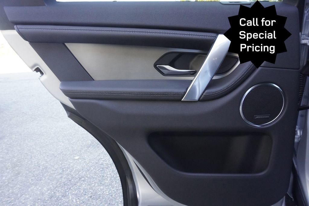 New 2025 Land Rover Discovery Sport Dynamic SE image 27