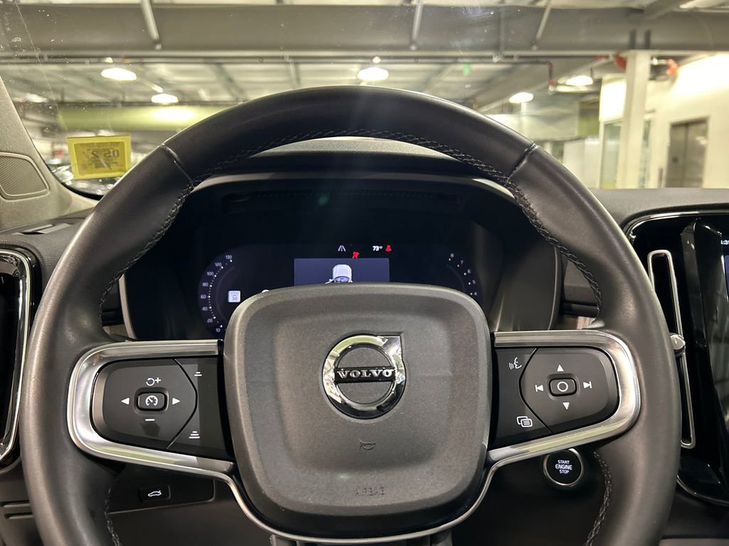 Certified 2023 Volvo XC40 B5 Plus w/ Protection Package Premier AWD/4WD image 12