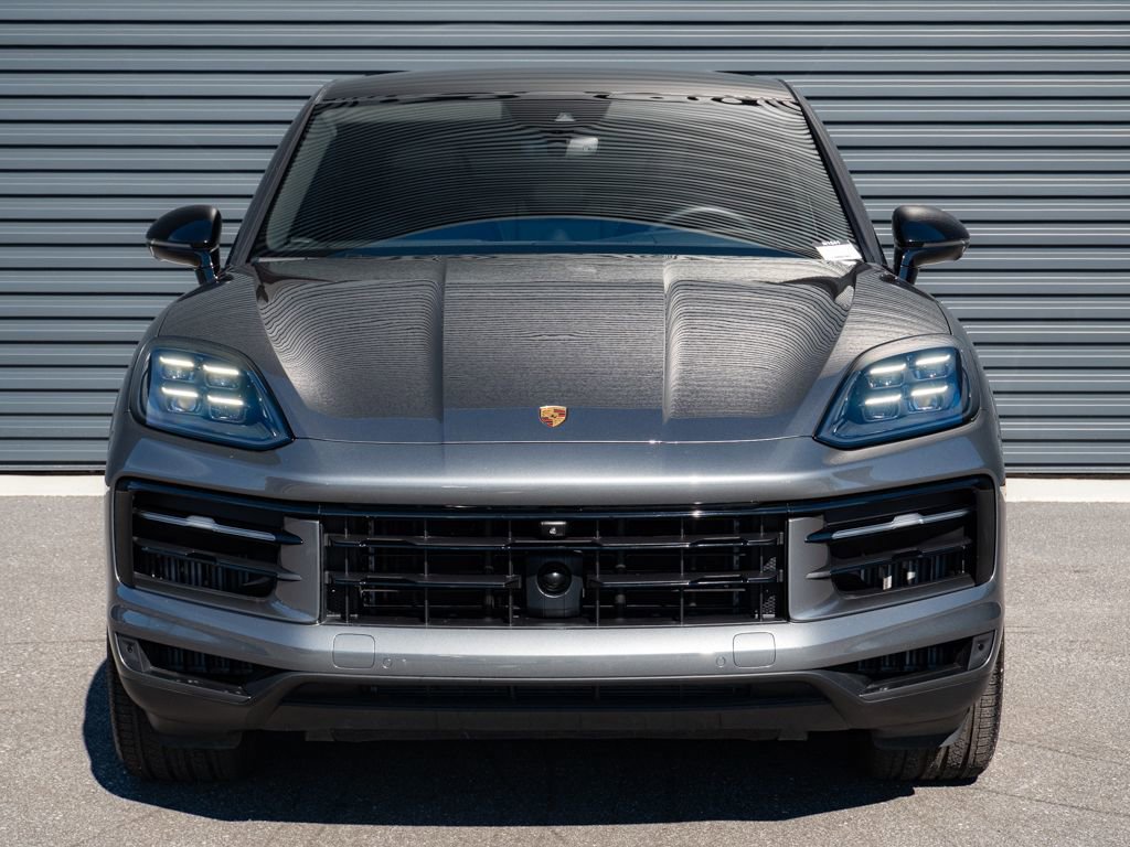 Used 2024 Porsche Cayenne S image 38