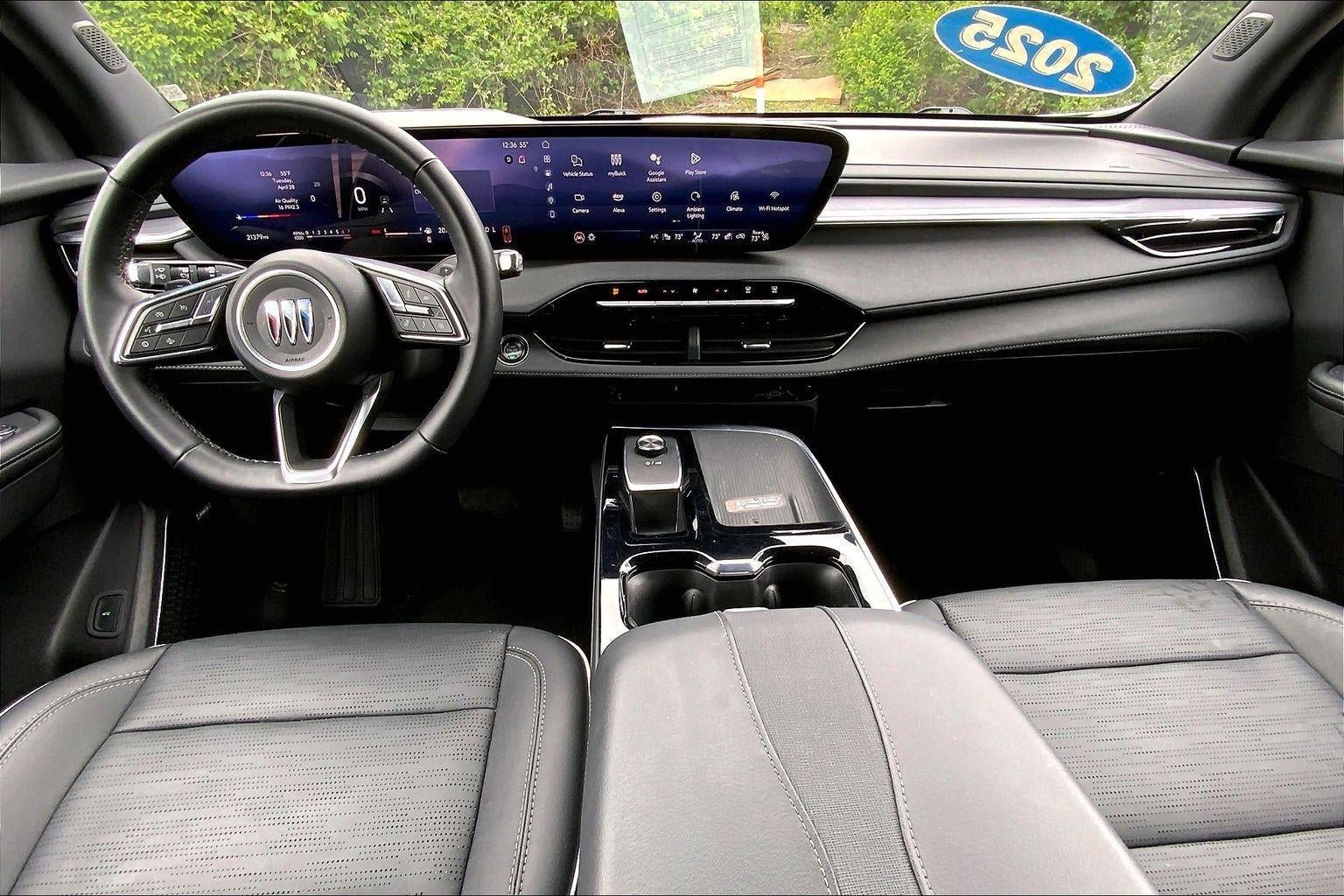 Used 2025 Buick Enclave Sport Touring FWD image 16