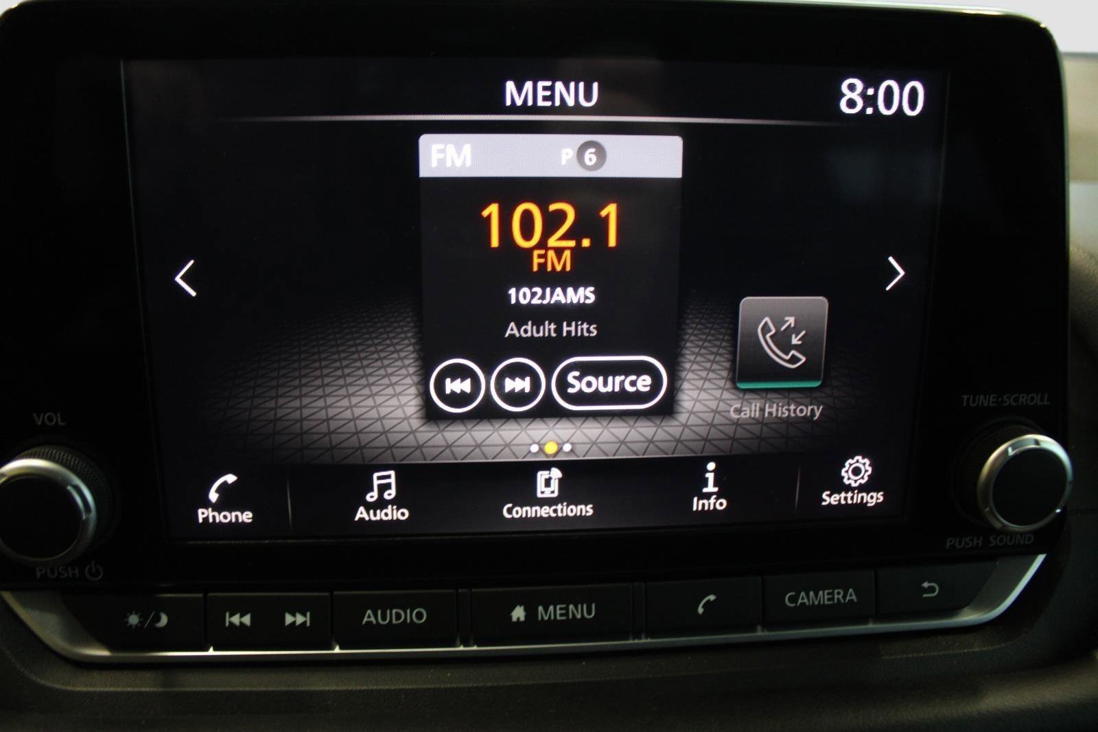 Used 2023 Nissan Rogue S image 18