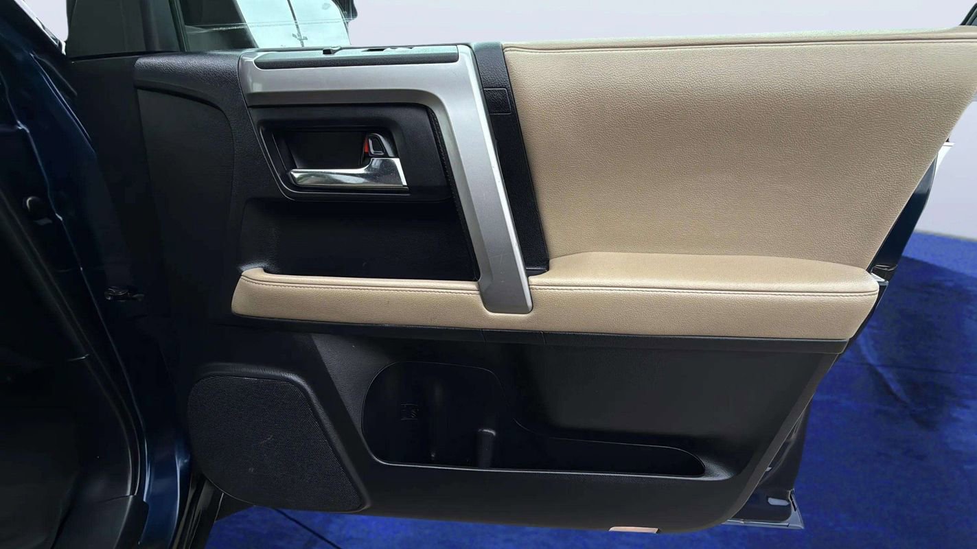 Used 2020 Toyota 4Runner SR5 Premium w/ Moonroof Package image 21