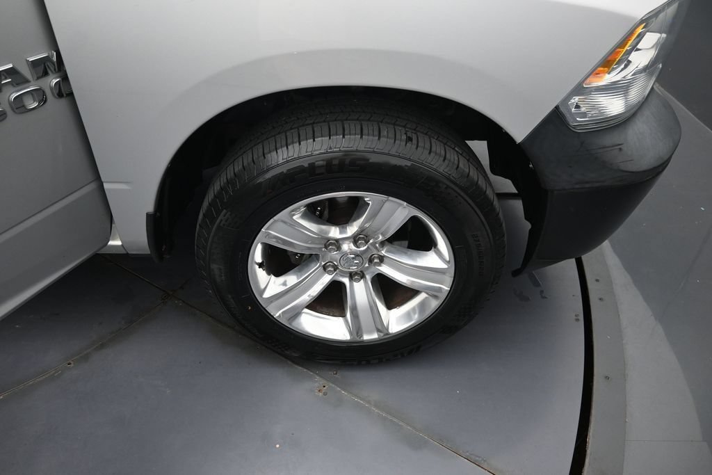 Used 2015 RAM 1500 Tradesman w/ Popular Equipment Group AWD/4WD image 25