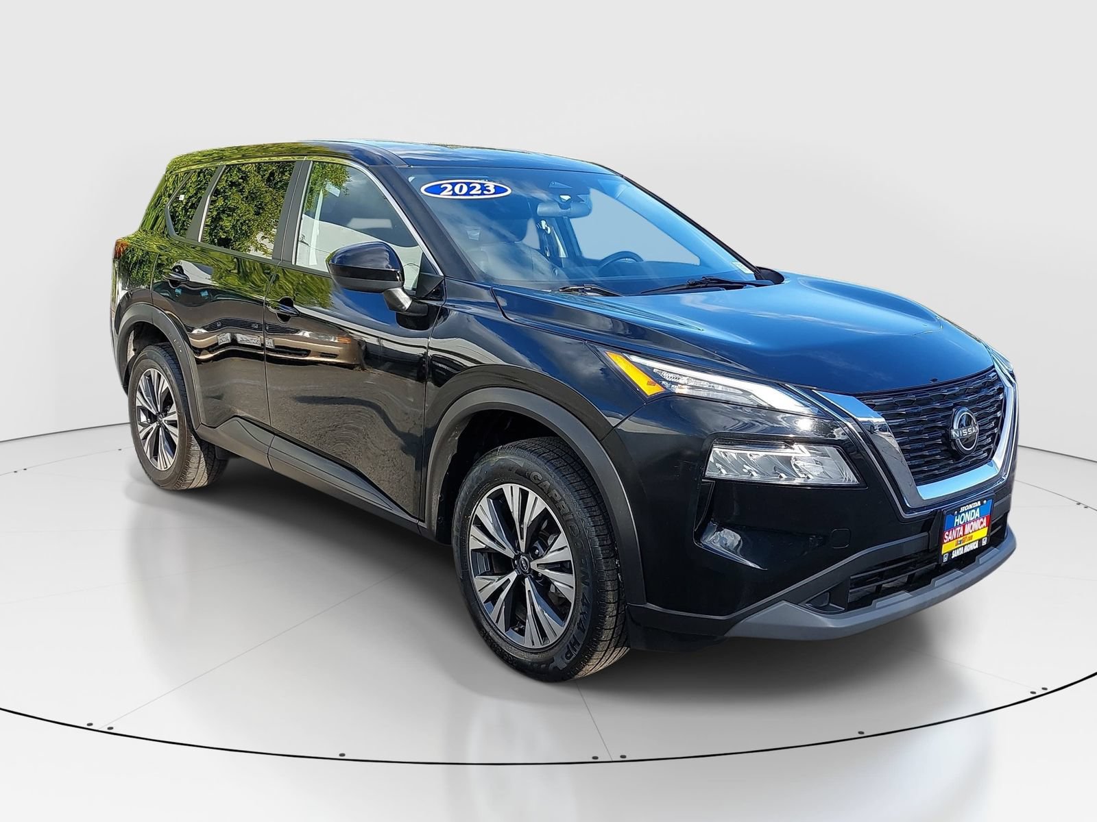 Used 2023 Nissan Rogue SV FWD image 6