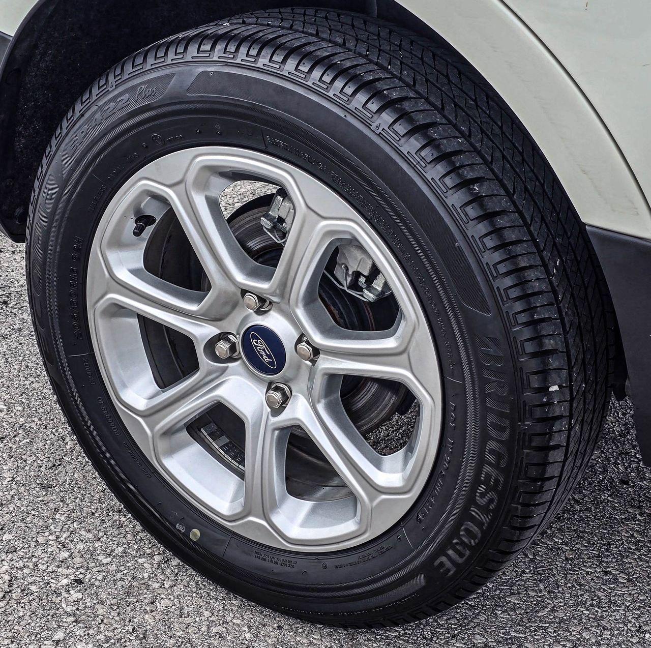 Used 2020 Ford EcoSport SE w/ SE Convenience Package FWD image 8