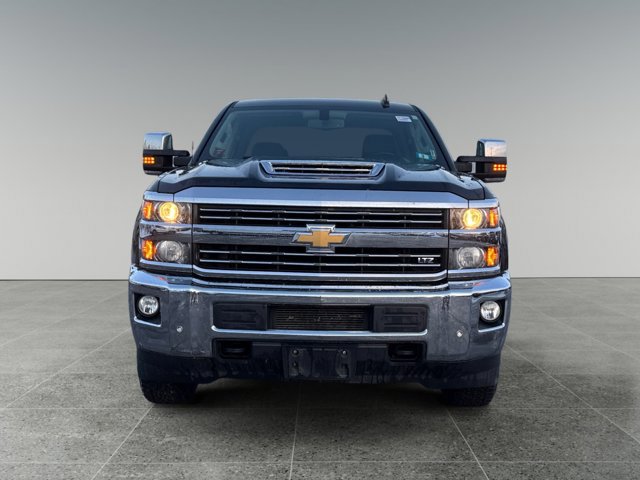 Used 2019 Chevrolet Silverado 3500 LTZ w/ Duramax Plus Package image 8