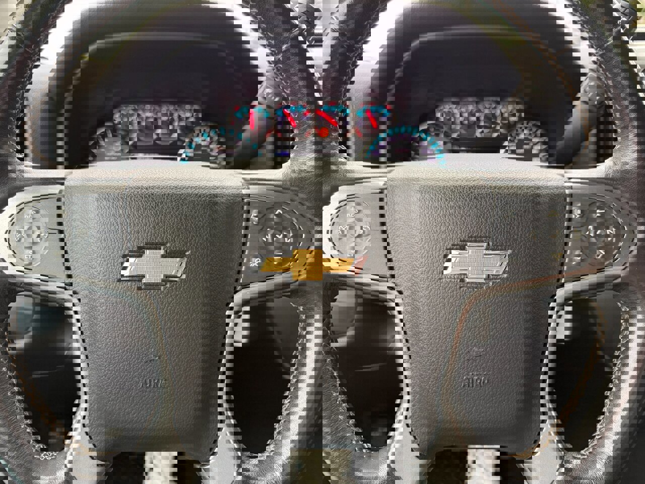 Used 2018 Chevrolet Silverado 2500 LT w/ LT Convenience Package image 18