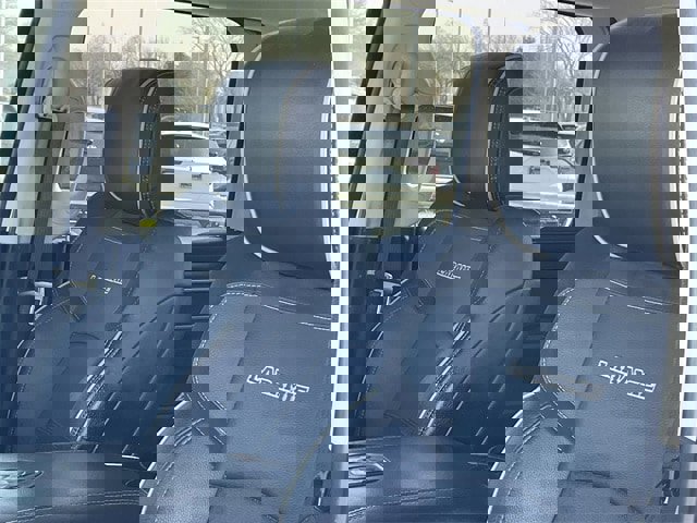 Used 2024 RAM 2500 Laramie w/ Towing Technology Group image 25