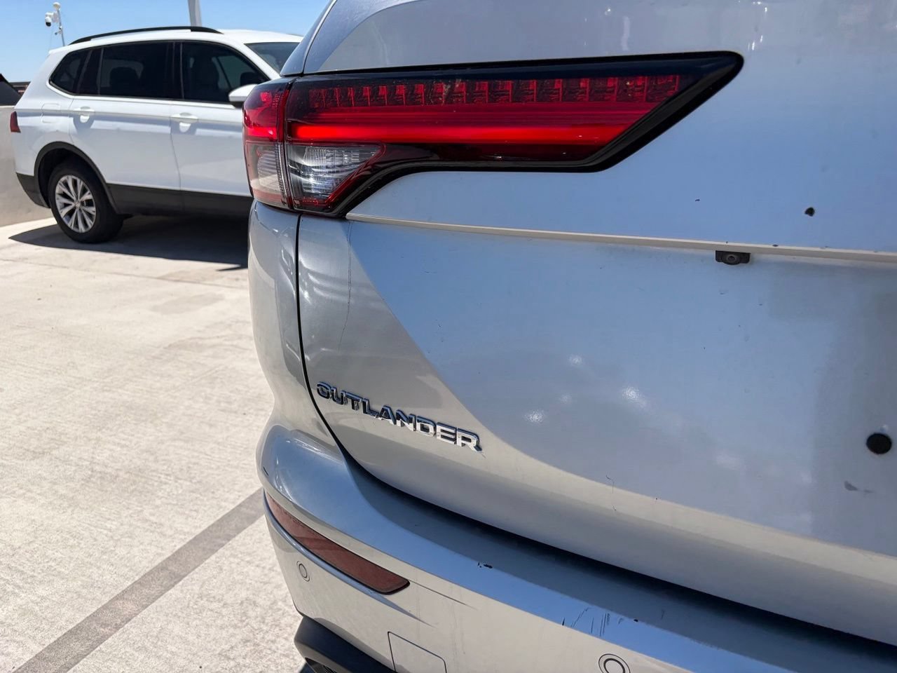 Used 2022 Mitsubishi Outlander ES FWD image 5
