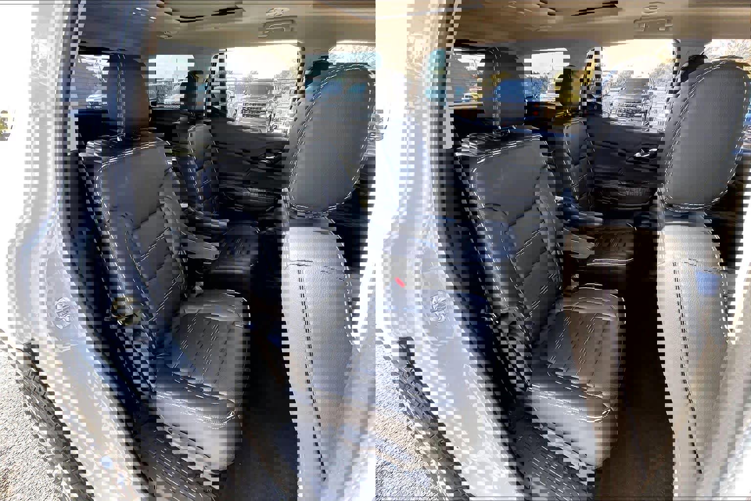 Certified 2023 GMC Acadia Denali w/ Denali Ultimate Package image 20