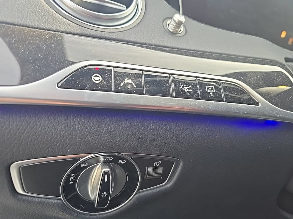 Used 2020 Mercedes-Benz S 560 4MATIC Sedan image 17