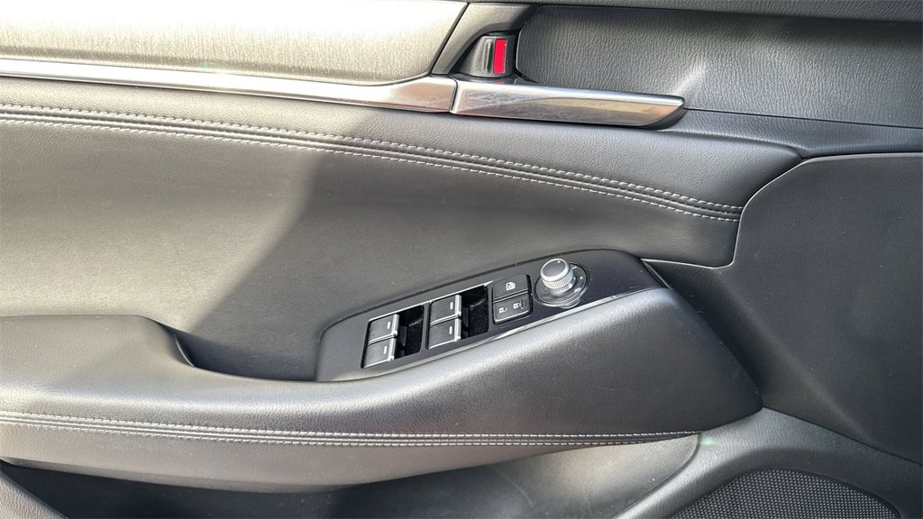 Used 2020 MAZDA MAZDA6 Sport image 40