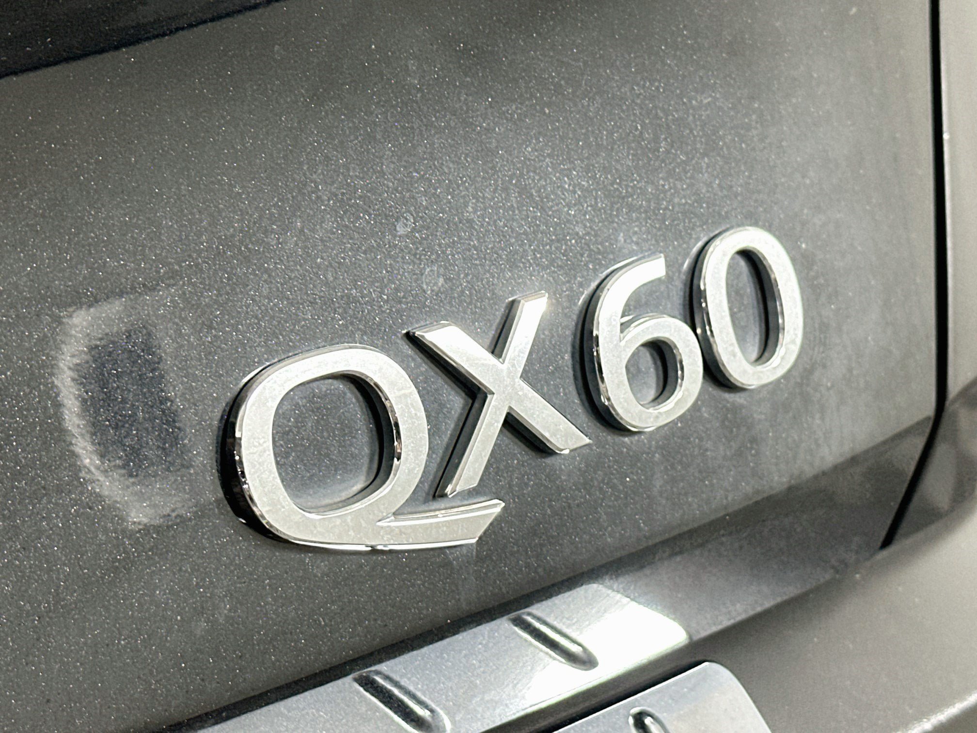 Used 2023 INFINITI QX60 Luxe w/ Performance Audio Package AWD/4WD image 29