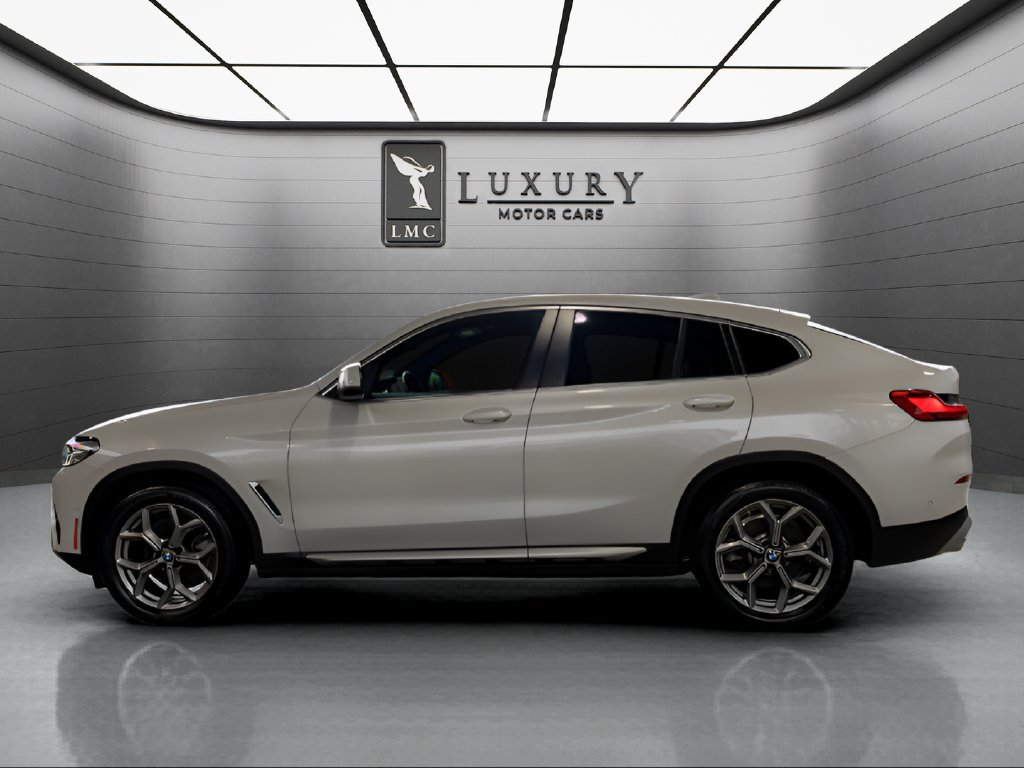 Used 2024 BMW X4 xDrive30i AWD/4WD image 5