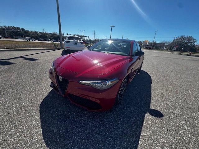 Used 2022 Alfa Romeo Giulia Veloce image 1