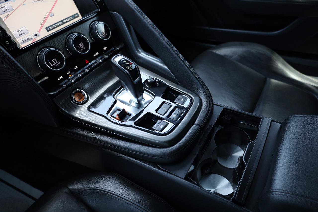 Used 2015 Jaguar F-TYPE S RWD image 15