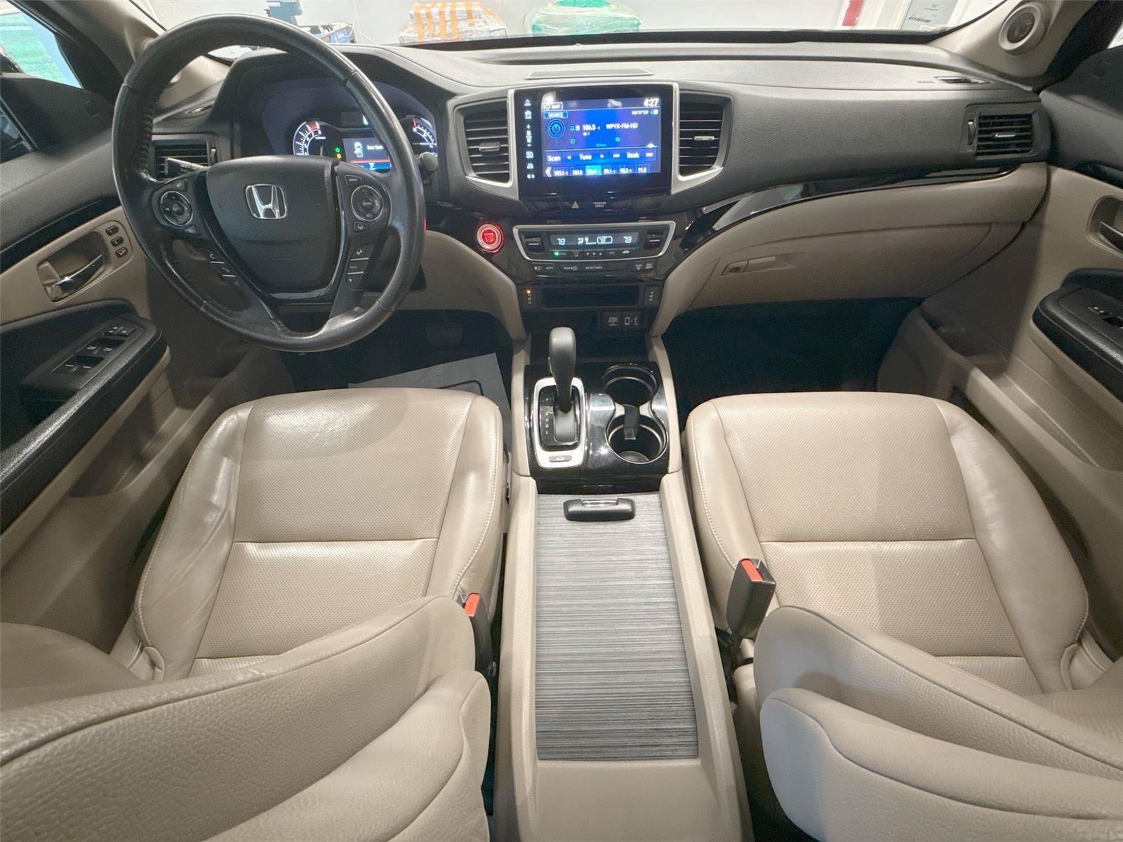 Used 2018 Honda Ridgeline RTL-E image 22
