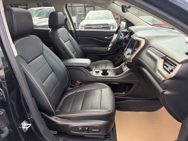 Used 2022 GMC Acadia Denali w/ Black Diamond Edition image 22