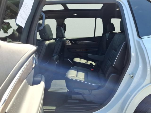 Used 2026 Buick Enclave Avenir w/ Super Cruise Package AWD/4WD image 10