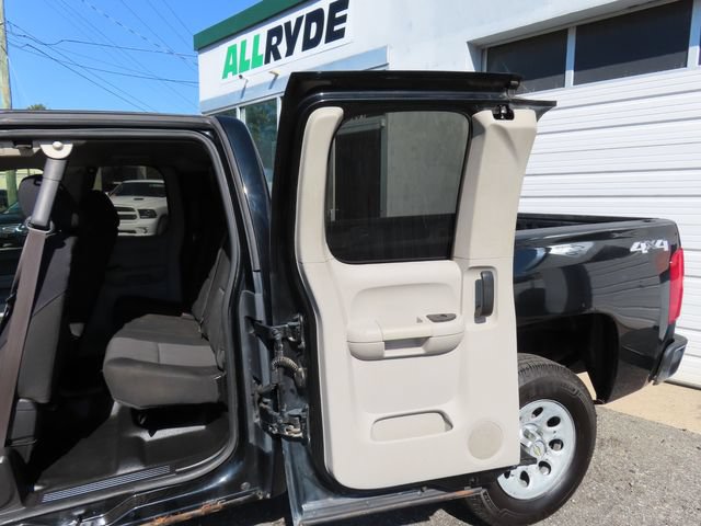 Used 2013 Chevrolet Silverado 1500 W/T AWD/4WD image 10