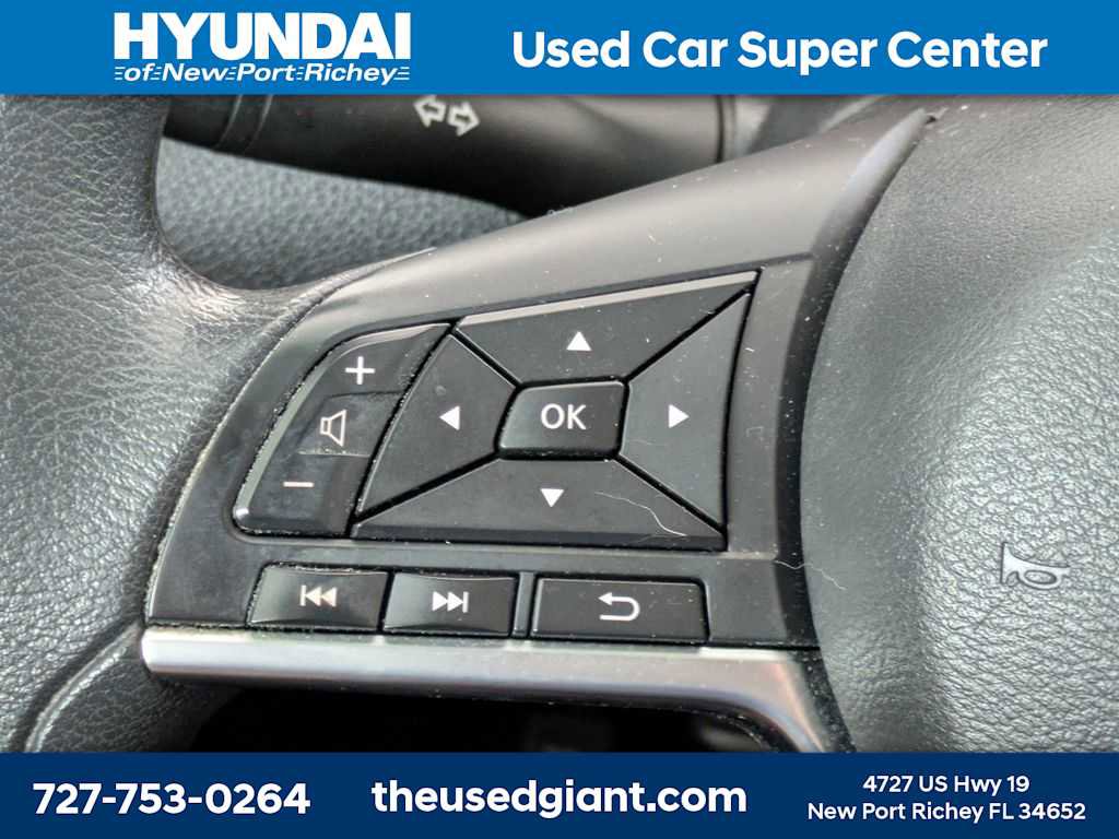 Used 2020 Nissan Rogue Sport S FWD image 27