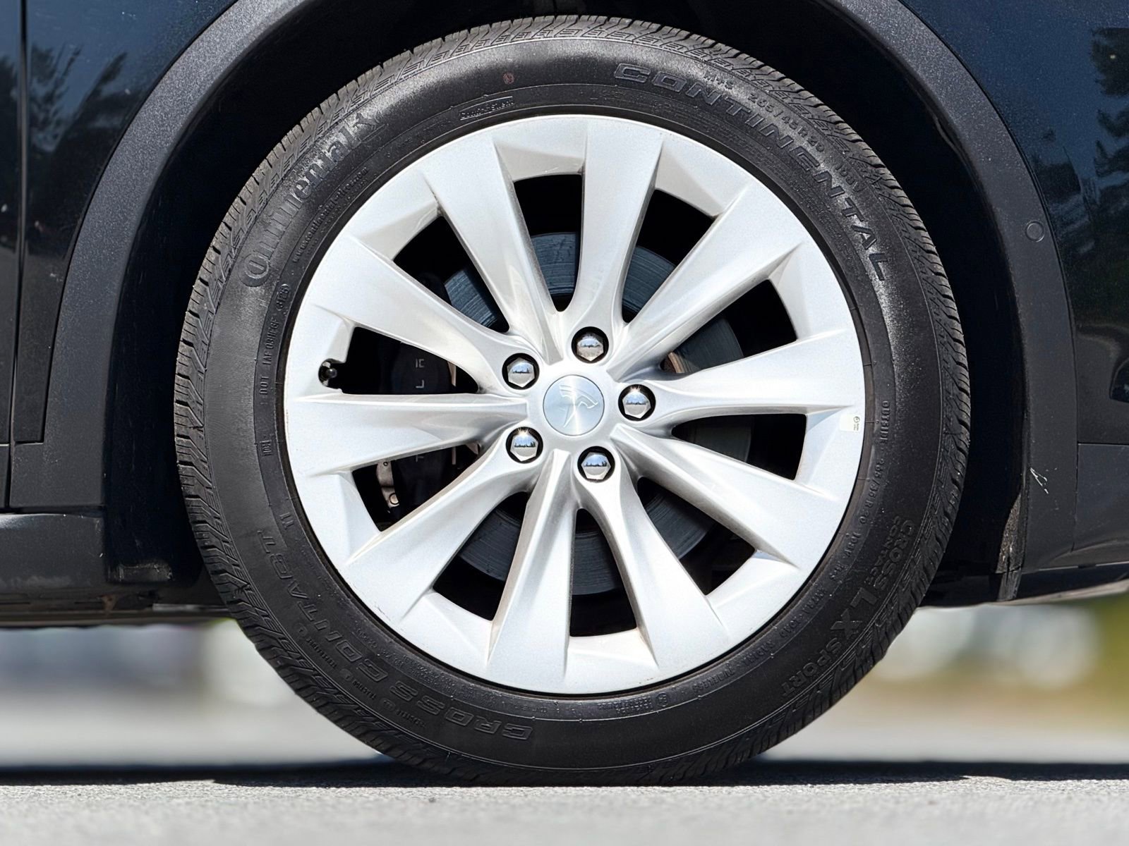 Used 2019 Tesla Model X AWD/4WD image 21