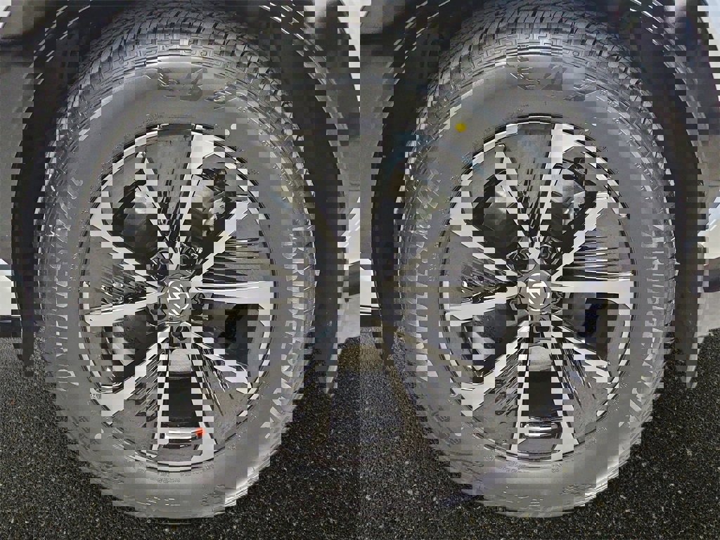 New 2026 Lexus RZ 450e AWD image 34