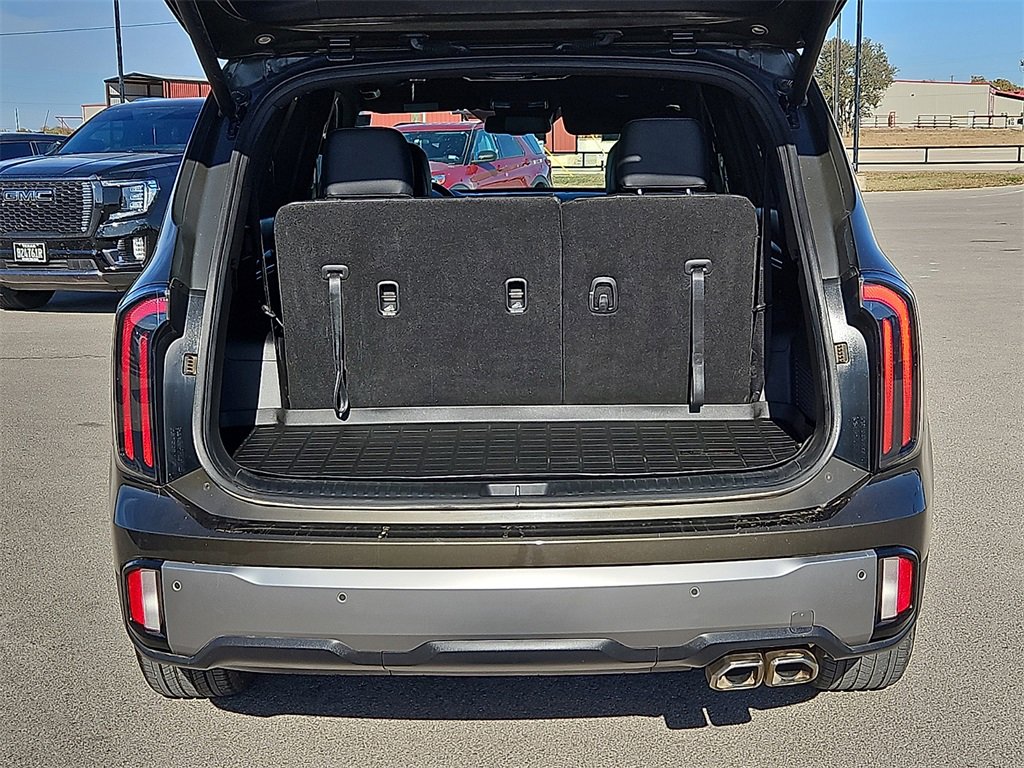 Used 2023 Kia Telluride EX X-Line image 14