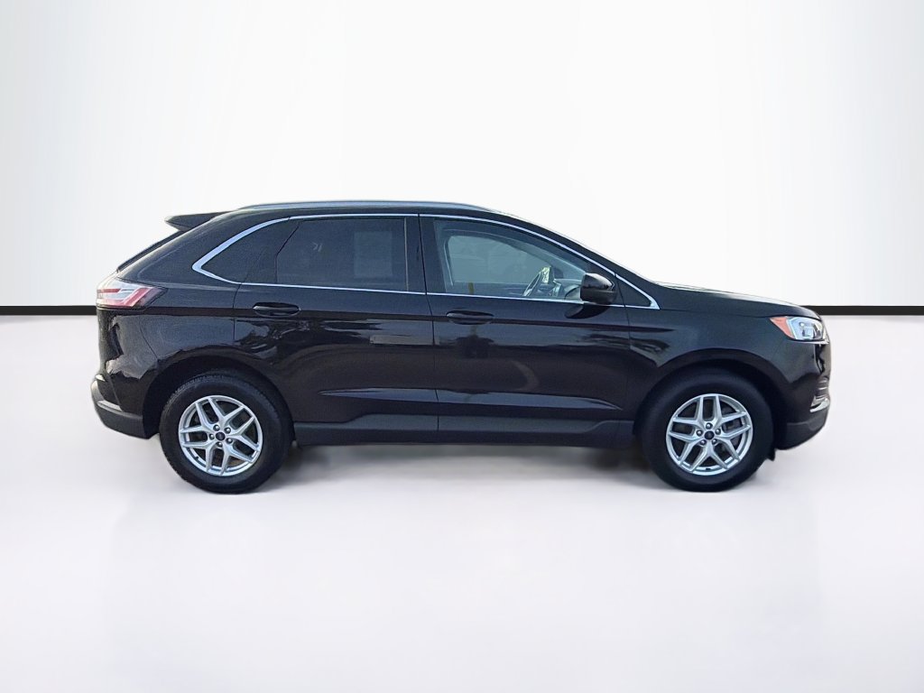 Certified 2022 Ford Edge SEL w/ Convenience Package AWD/4WD image 4