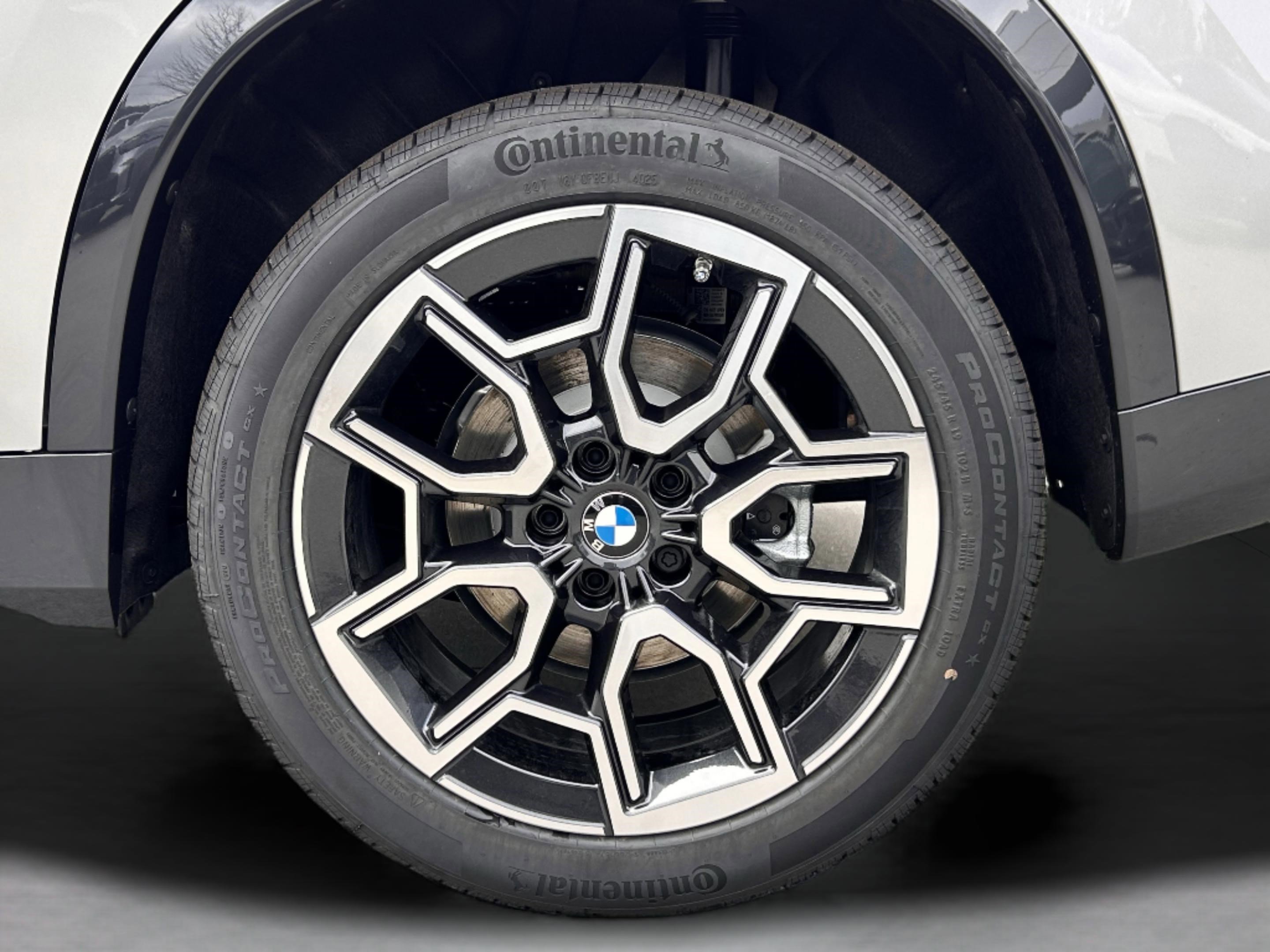 Used 2026 BMW X1 xDrive28i w/ Convenience Package image 31