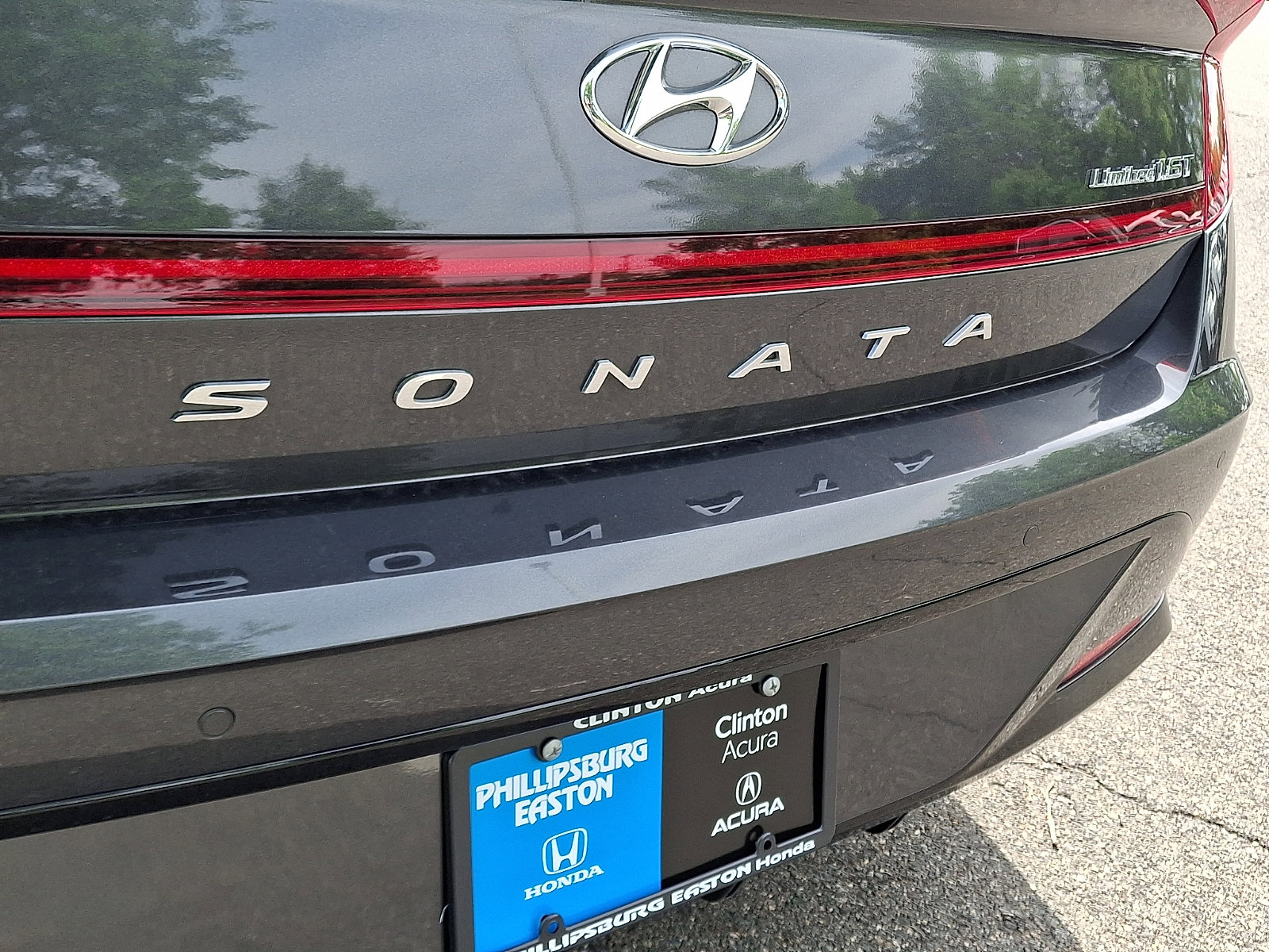 Used 2021 Hyundai Sonata Limited FWD image 32