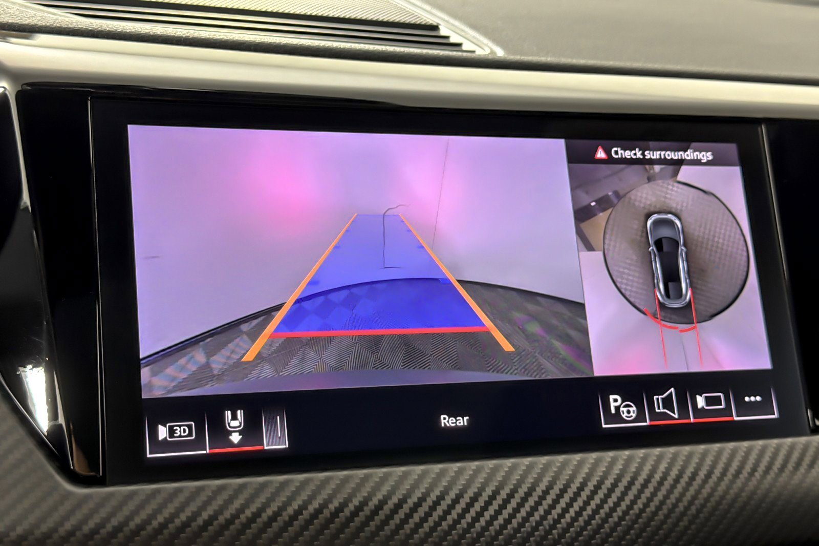 Used 2024 Audi e-tron GT Prestige image 18