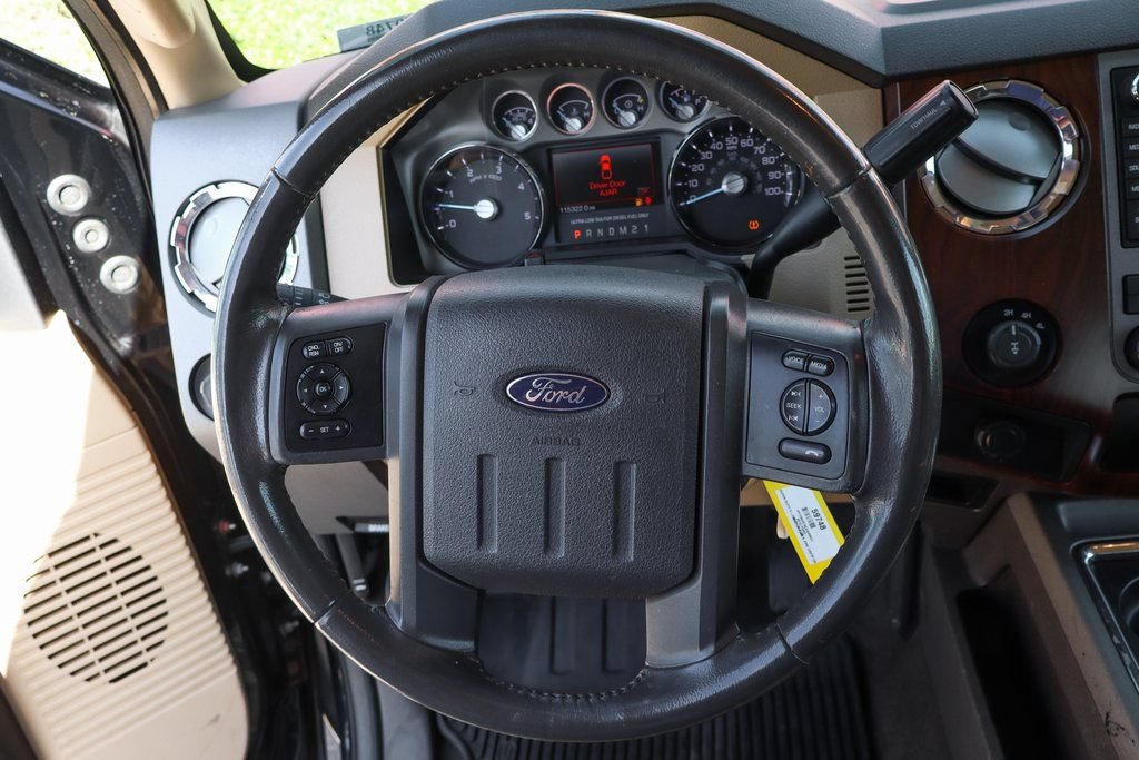 Used 2012 Ford F250 Lariat w/ Lariat Interior Pkg AWD/4WD image 24