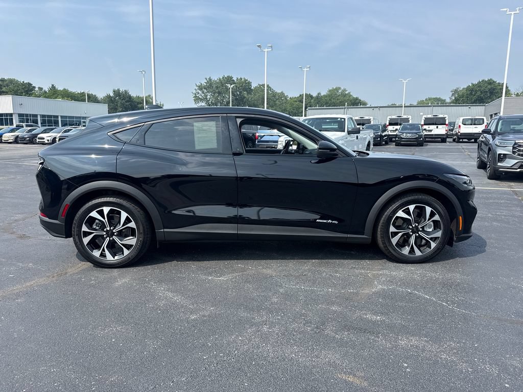 Used 2025 Ford Mustang Mach-E Select AWD/4WD image 7
