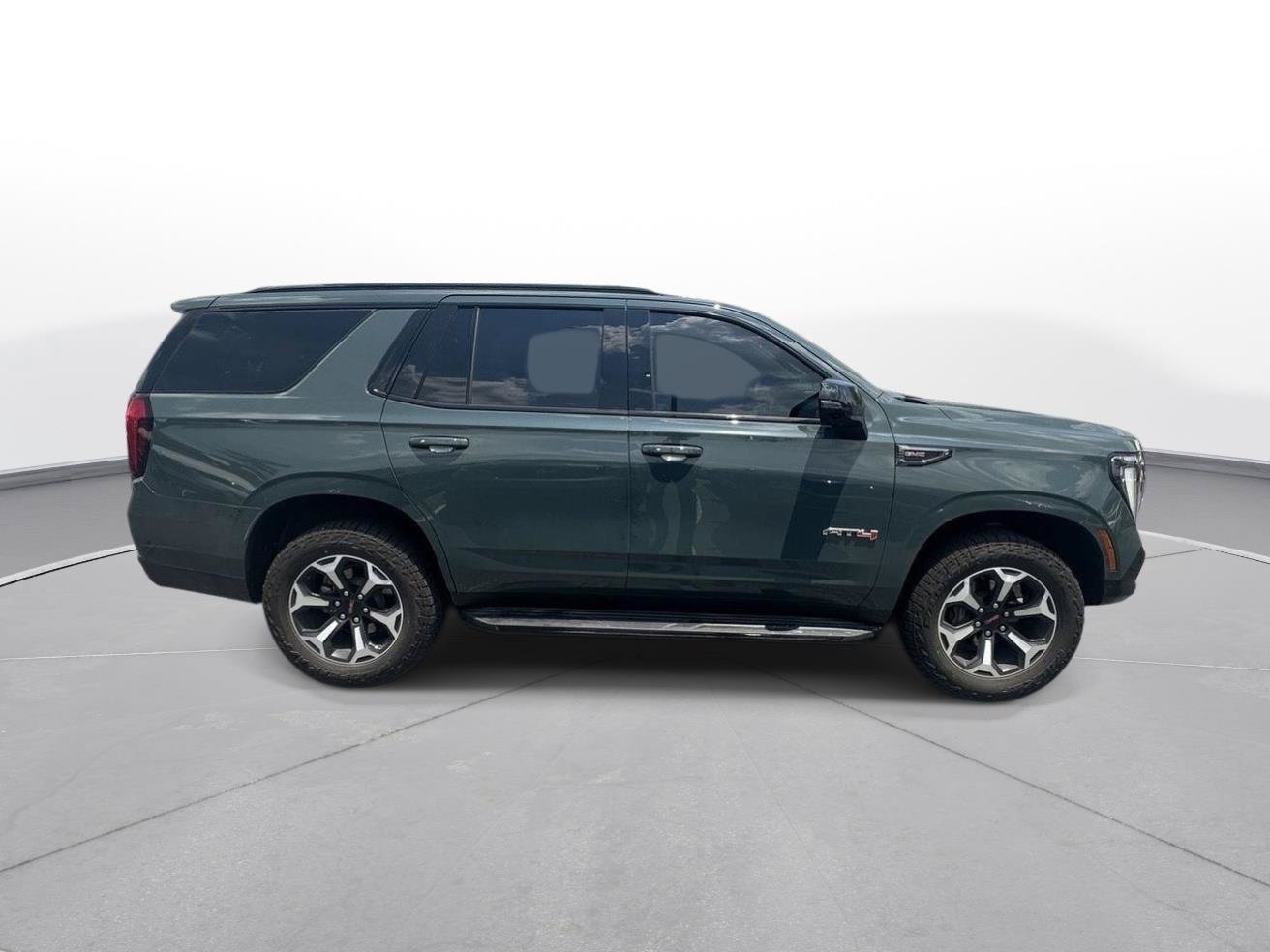 Used 2026 GMC Yukon AT4 AWD/4WD image 10