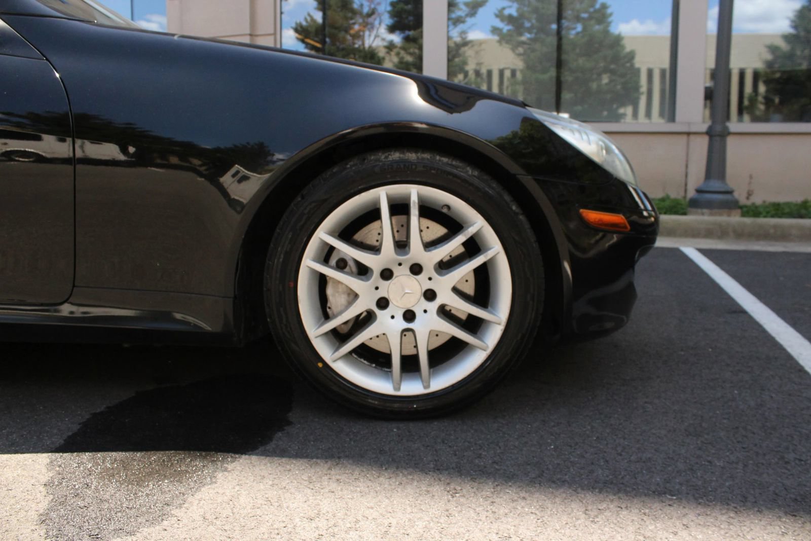 Used 2008 Mercedes-Benz SLK 350 image 4