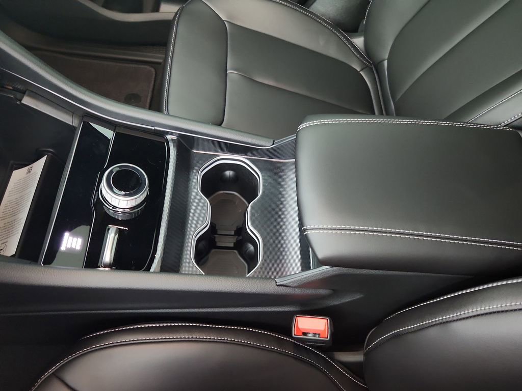 New 2025 Jeep Grand Cherokee L Limited w/ Black Appearance Package image 14