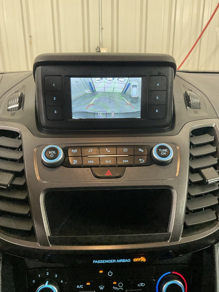 Used 2023 Ford Transit Connect XL image 17