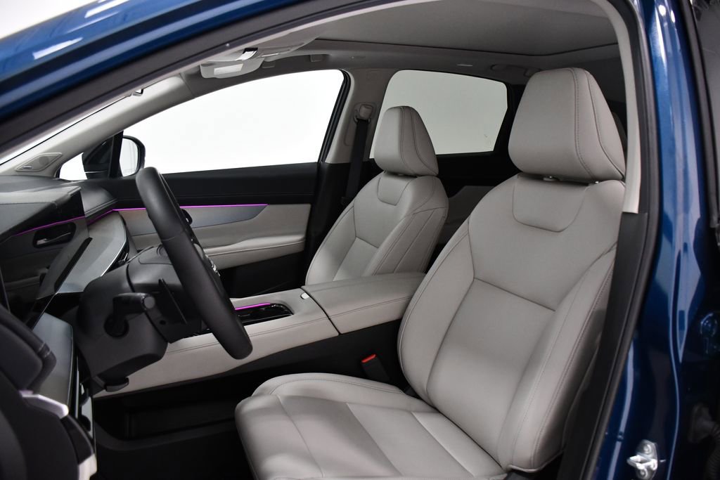 Used 2025 Nissan Murano SL w/ Cargo Package image 19