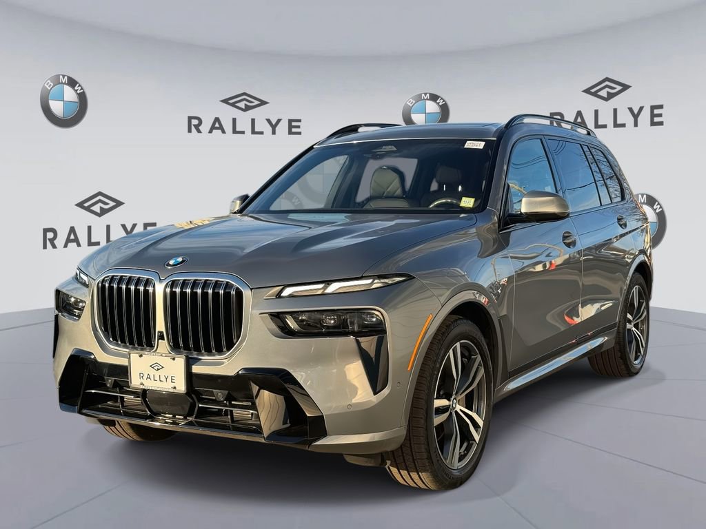 Certified 2024 BMW X7 xDrive40i w/ M Sport Package image 3