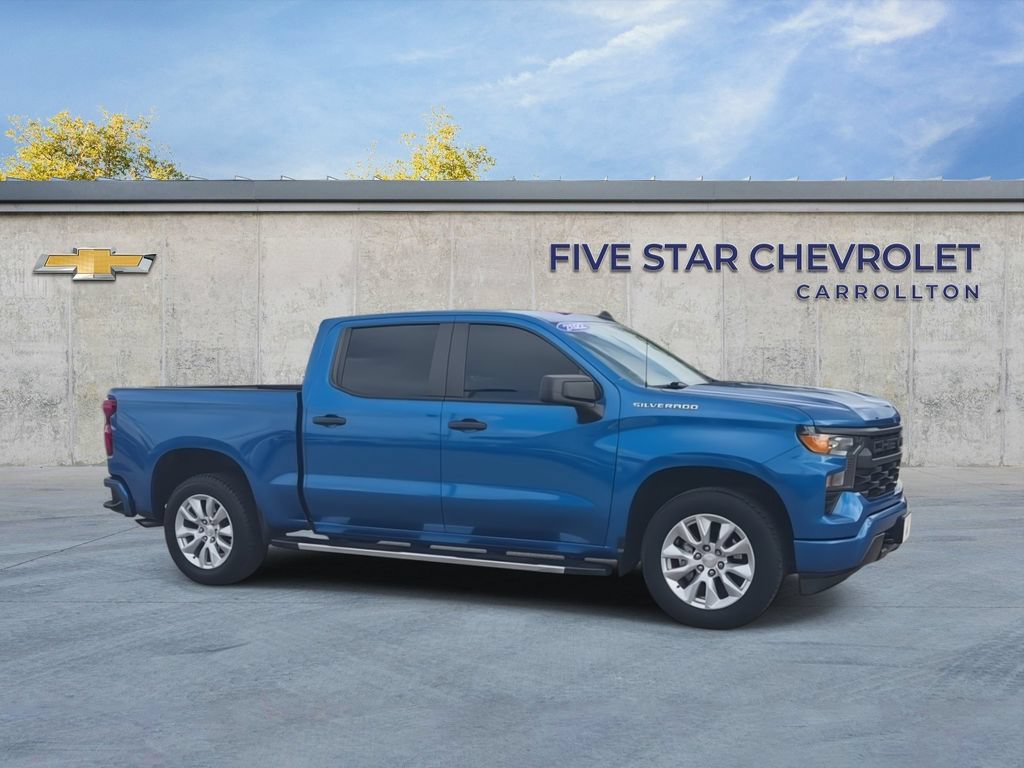 Used 2022 Chevrolet Silverado 1500 Custom RWD image 2