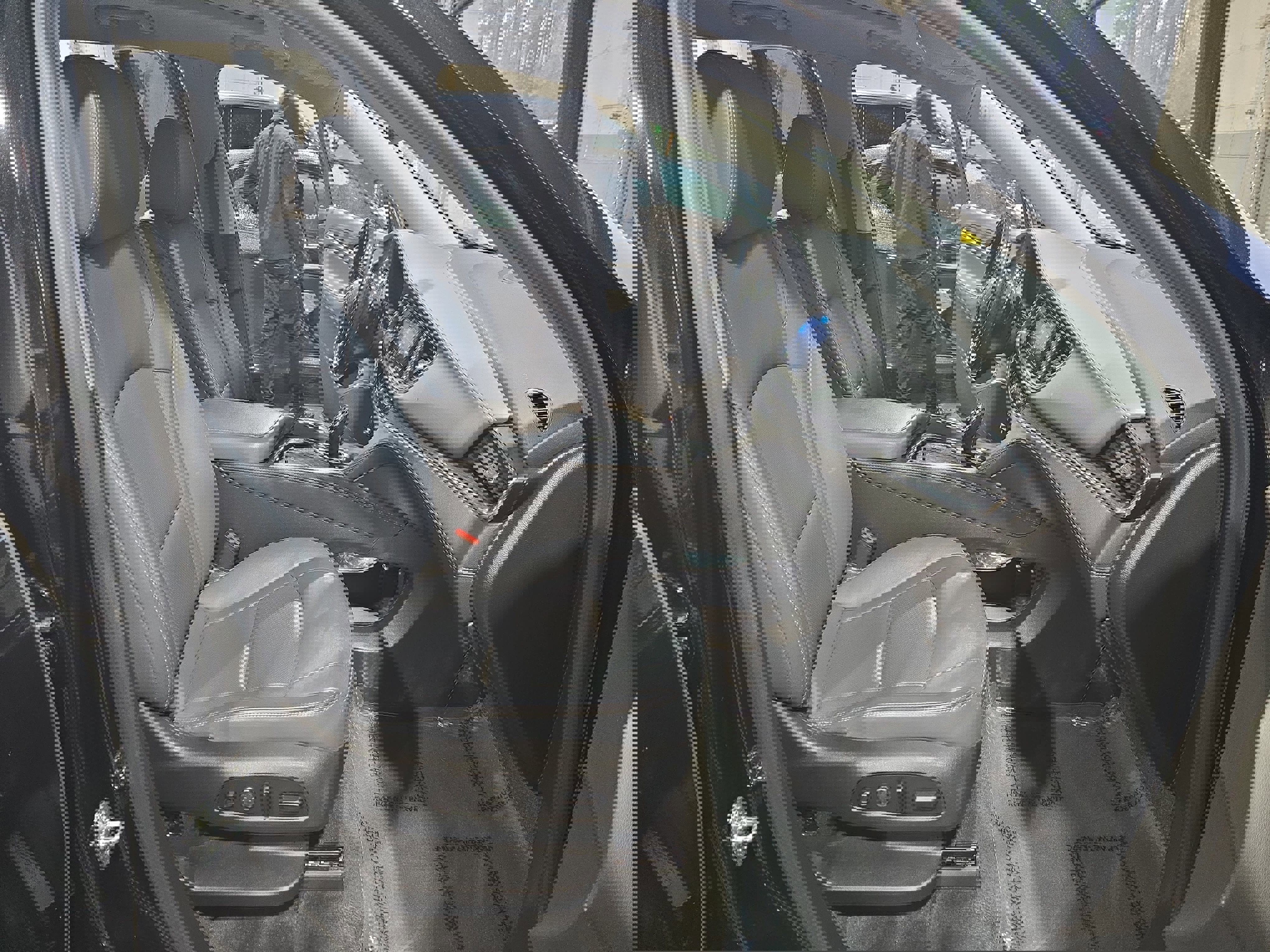 Used 2021 Buick Enclave Premium w/ Sun and Sites Package image 10