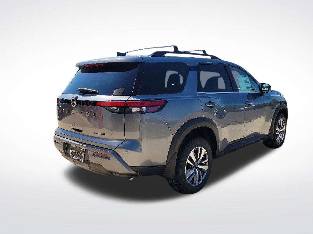 New 2026 Nissan Pathfinder SL AWD/4WD image 4