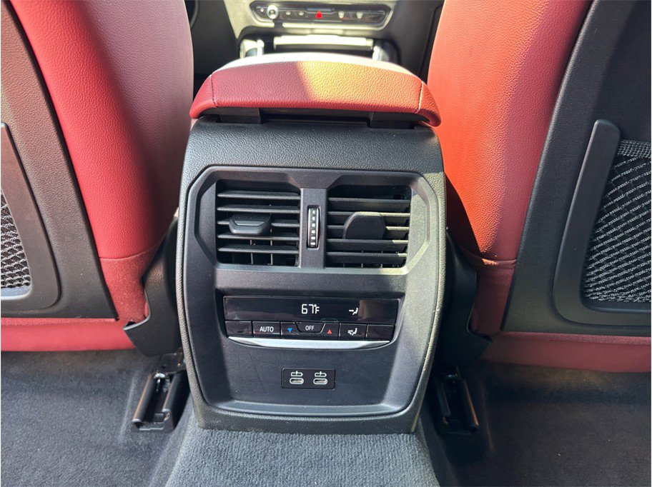 Used 2023 BMW 330i xDrive Sedan w/ M Sport Package image 44