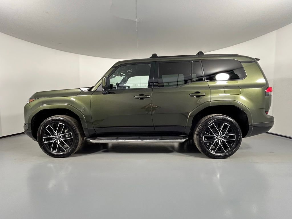 Used 2024 Lexus GX 550 w/ Accessory Package (2T) AWD/4WD image 5