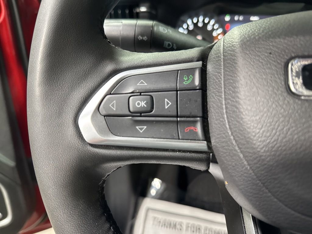 Used 2025 Jeep Compass Latitude w/ Sun & Sound Group image 18
