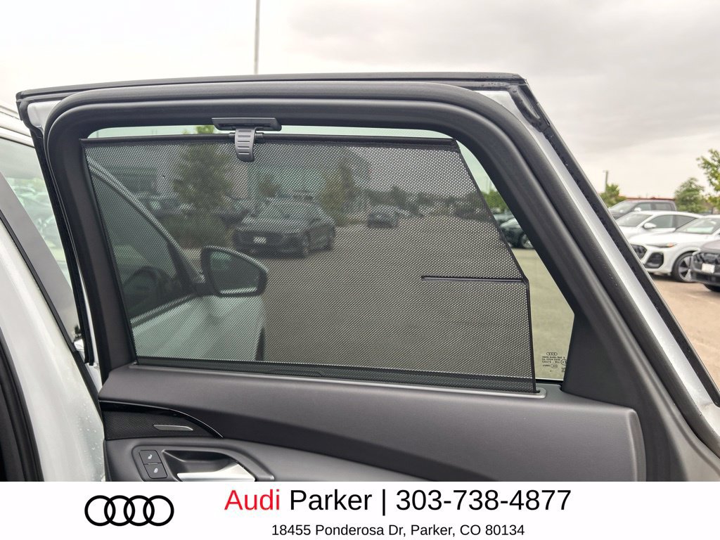 Used 2025 Audi Q5 Premium Plus w/ Premium Plus AWD/4WD image 16