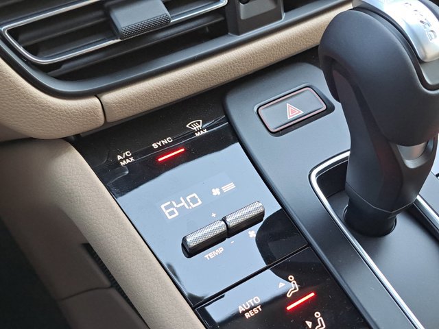 New 2026 Porsche Macan image 36