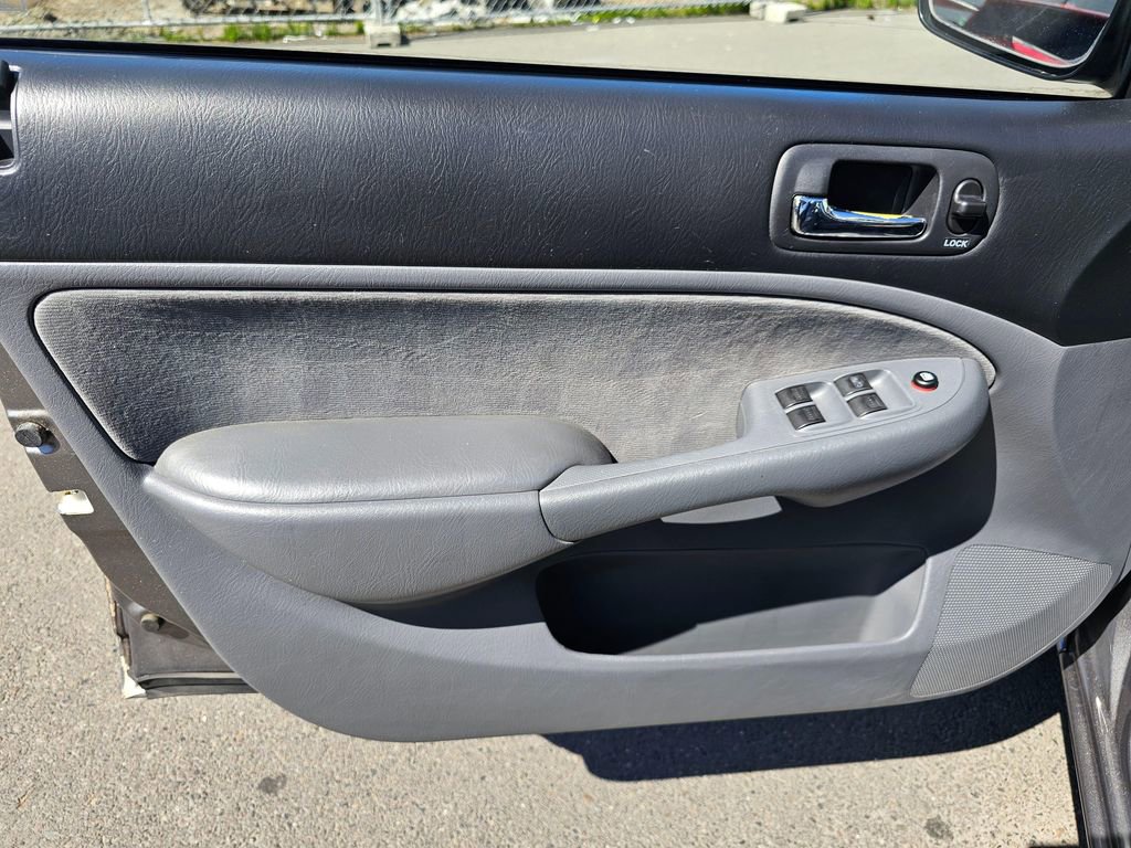 Used 2004 Honda Civic LX image 21