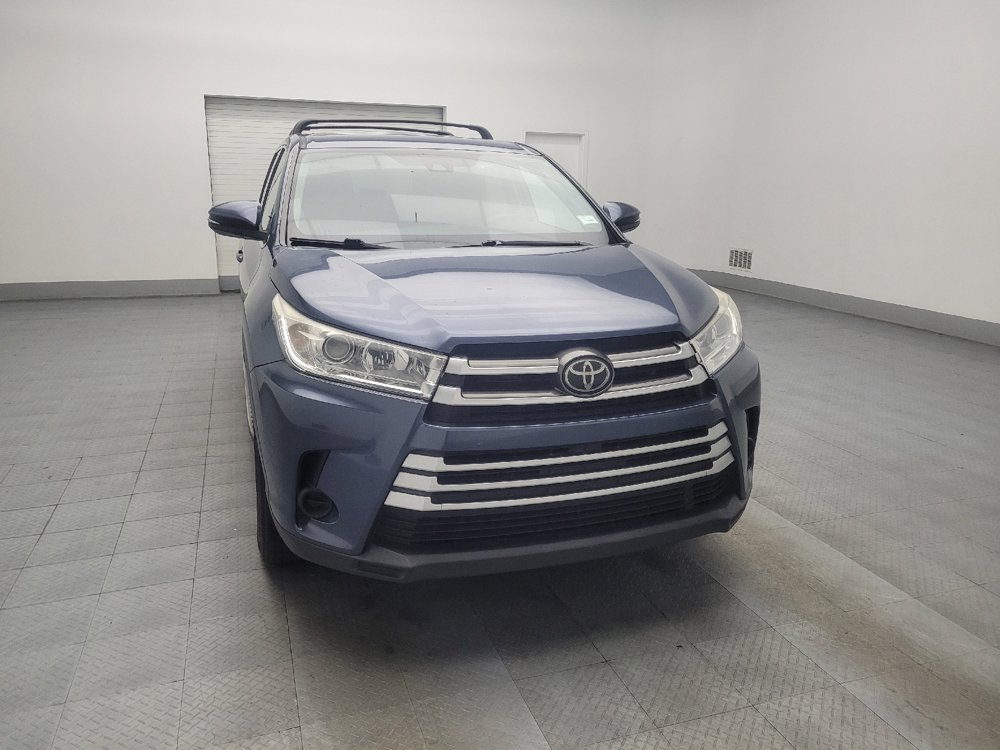 Used 2019 Toyota Highlander LE FWD image 14